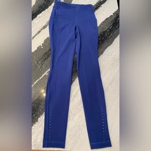 Swift Speed HR tight 28” Lululemon sz 4